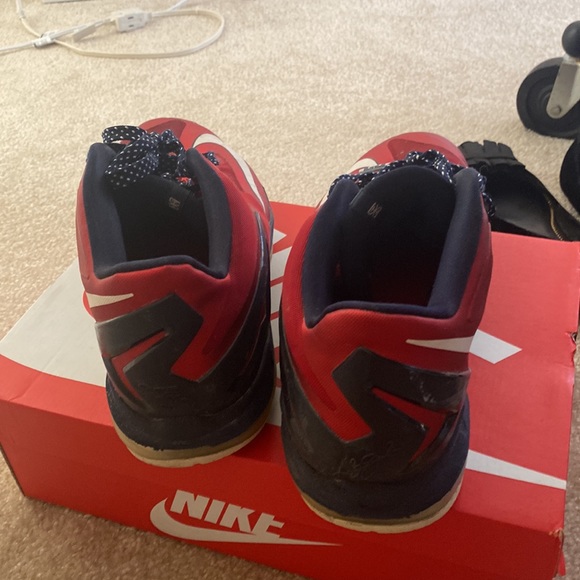 Nike Shoes Forth of July Labron Lows men’s 12 - Picture 3 of 7